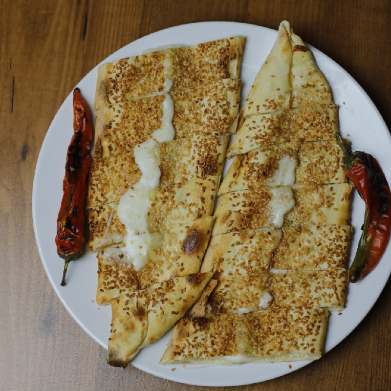 Kaşarlı Pide